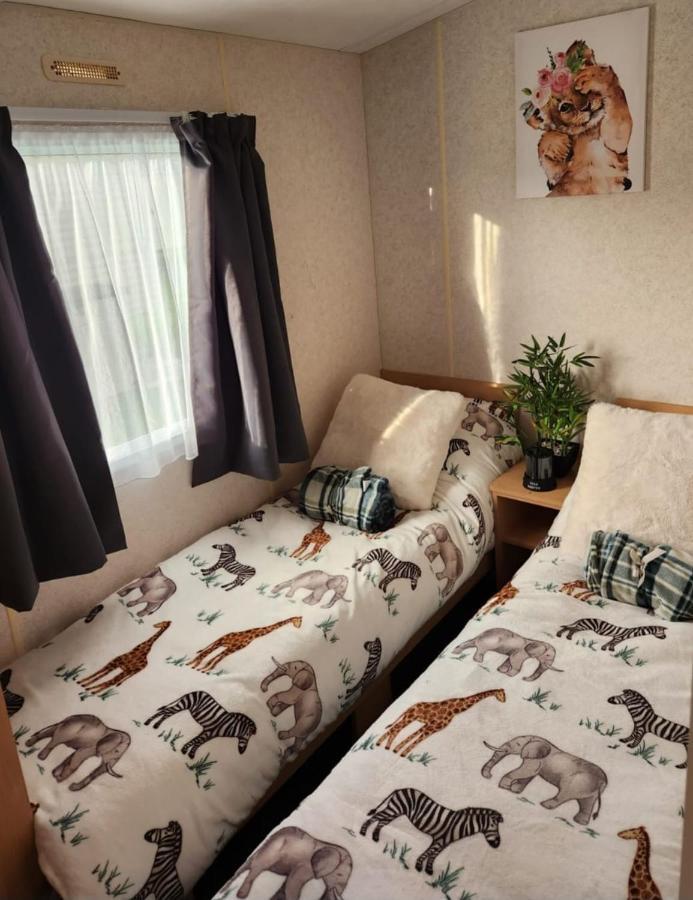 Comfy Caravan On Marine Park Otel Rhyl Dış mekan fotoğraf