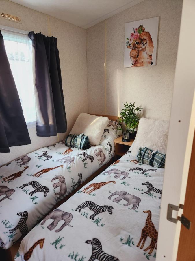 Comfy Caravan On Marine Park Otel Rhyl Dış mekan fotoğraf